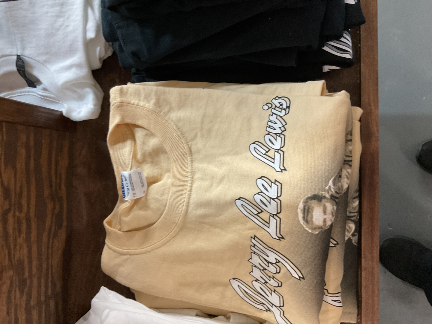 Jerry Lee T shirt yellow